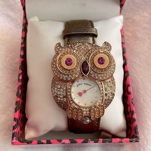 Betsey Johnson 🦉Owl Watch Rose Gold w/Rhinestones